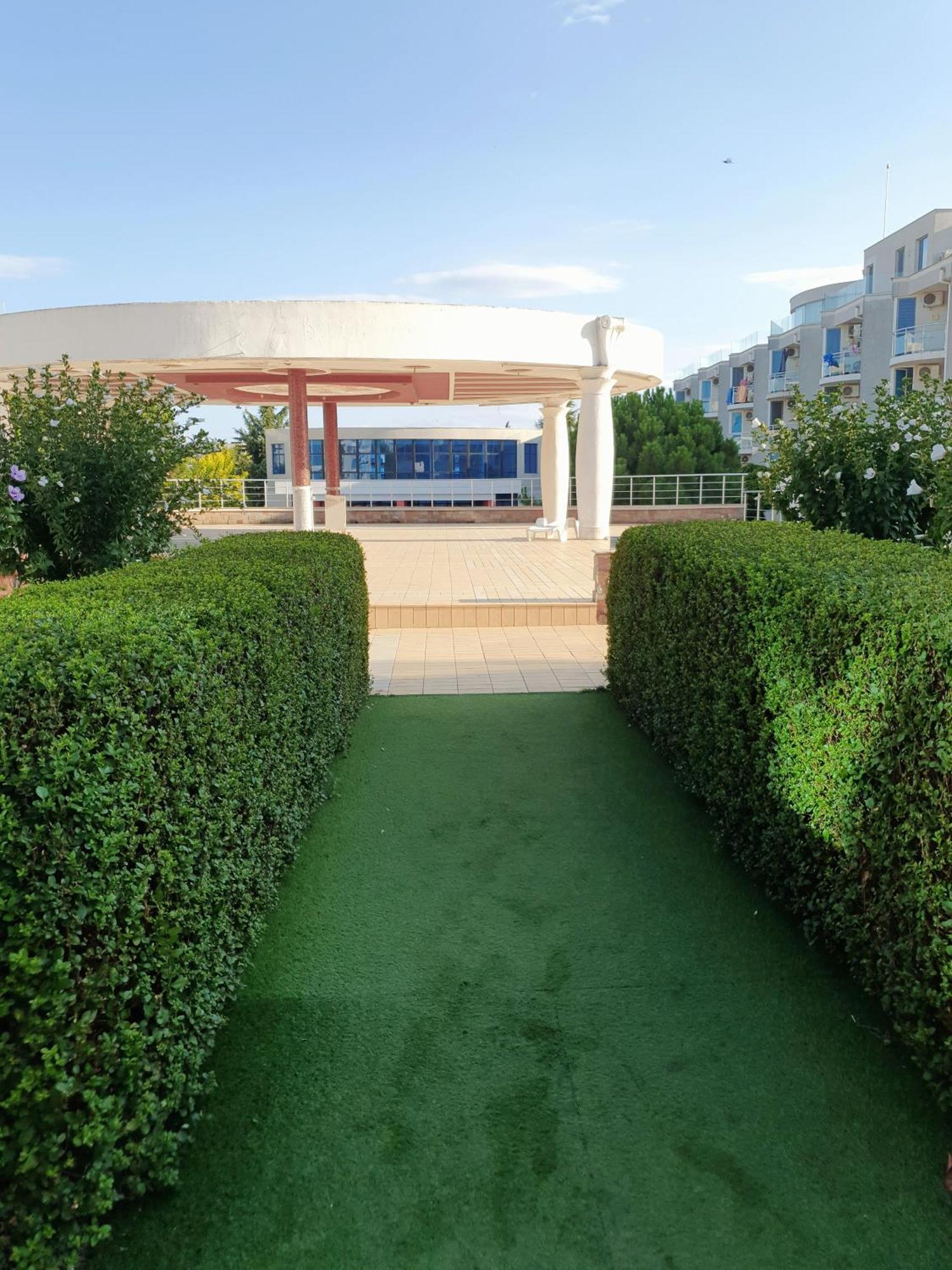 Elena'S Lux Aparthotel - Town & Sea View - Atlantis Spa Sarafovo Luaran gambar