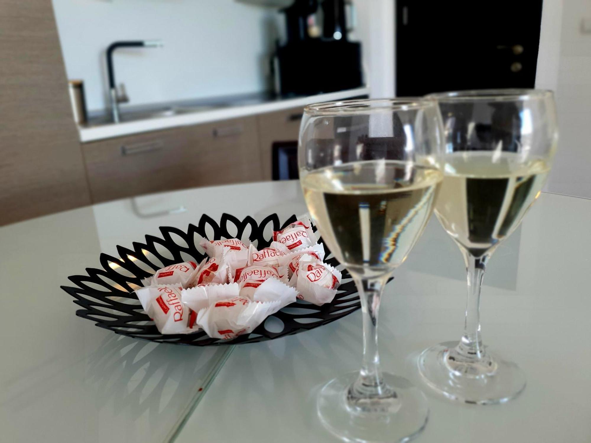 Elena'S Lux Aparthotel - Town & Sea View - Atlantis Spa Sarafovo Luaran gambar