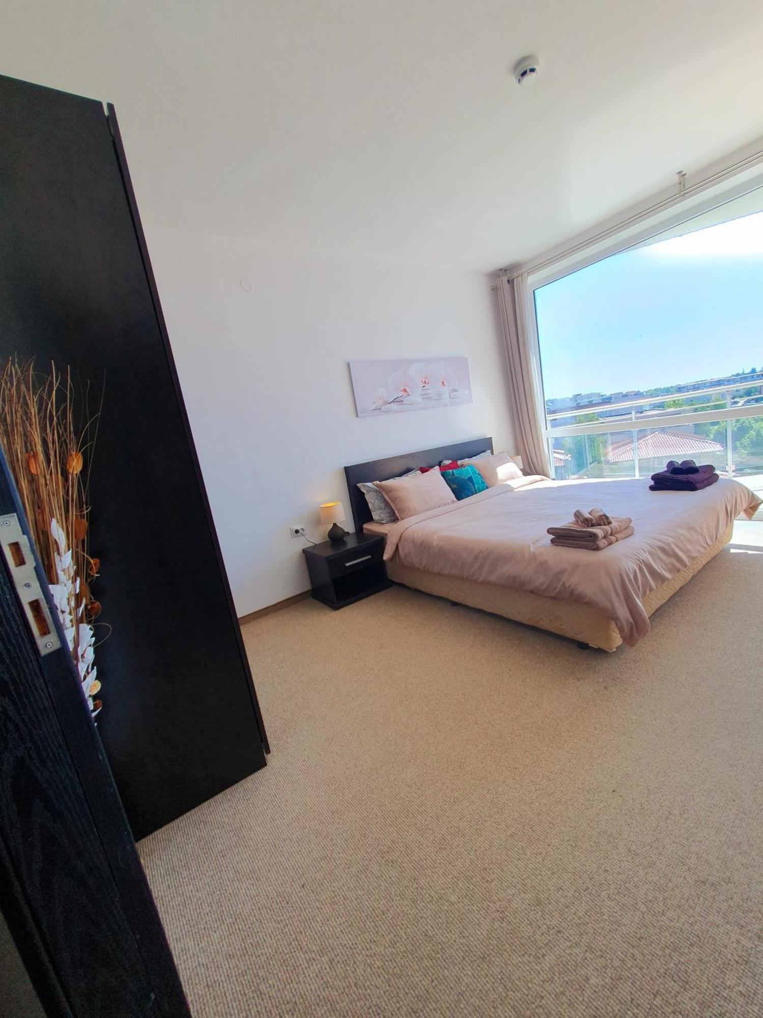 Elena'S Lux Aparthotel - Town & Sea View - Atlantis Spa Sarafovo Luaran gambar