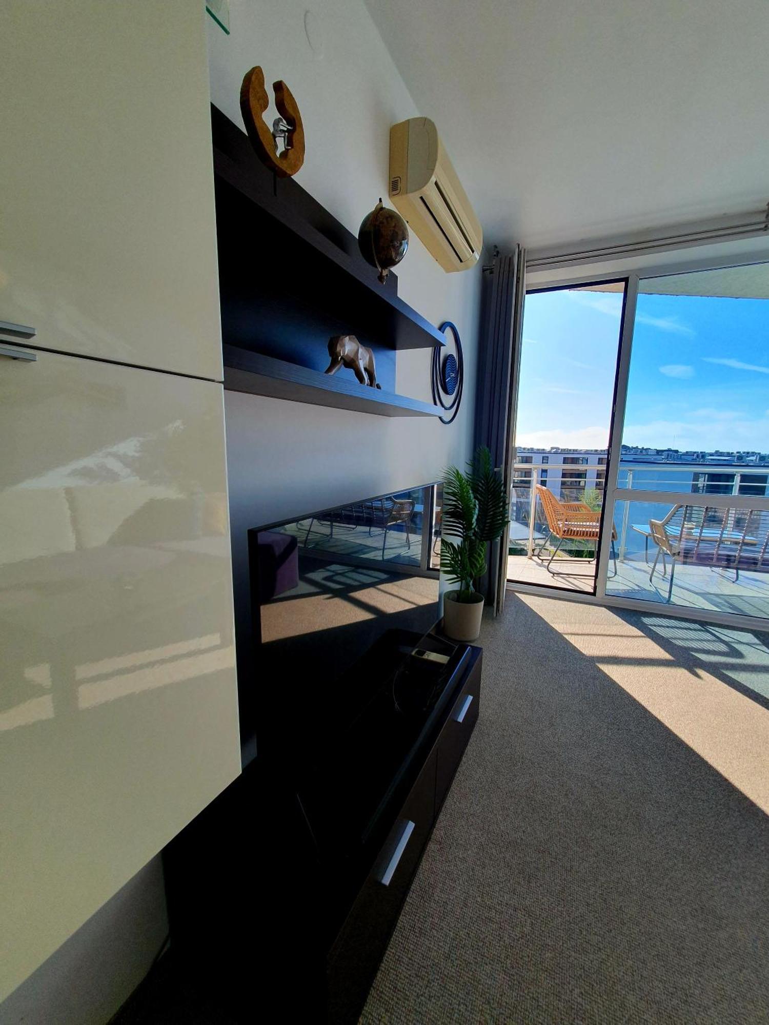Elena'S Lux Aparthotel - Town & Sea View - Atlantis Spa Sarafovo Luaran gambar